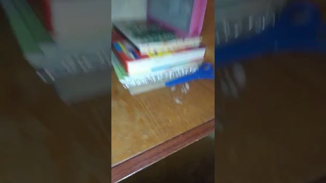 Уборка учебников😜😀 смотреть онлайн