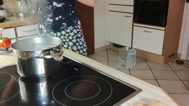 Как ребенку самому сварить суп смотреть онлайн