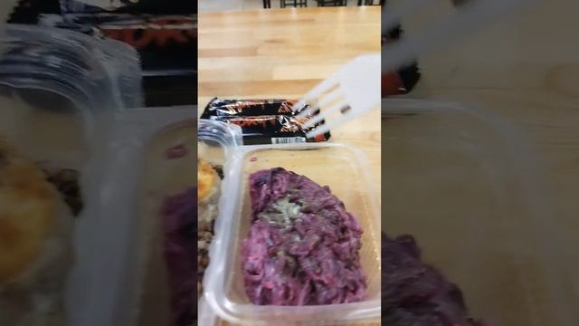 Гречка с куриными котлетами и свекольный салат с газированной водой на ужин! 😁 #evningsnacks смотреть онлайн
