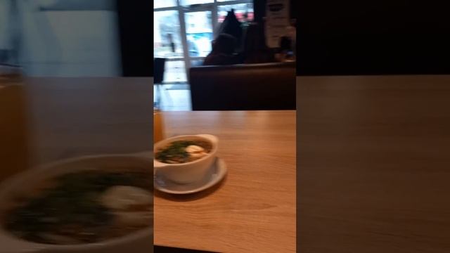 В кафе сижу, окрошка, сок, хлеб, Щекино, тульская область