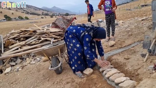 Building, Cooking, and Tensions: Family Moments and Clashes