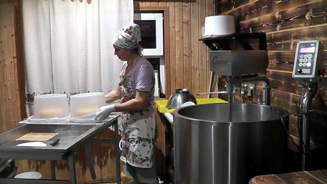 БУДНИ НА БЕЛОЙ КОЗЕ смотреть онлайн