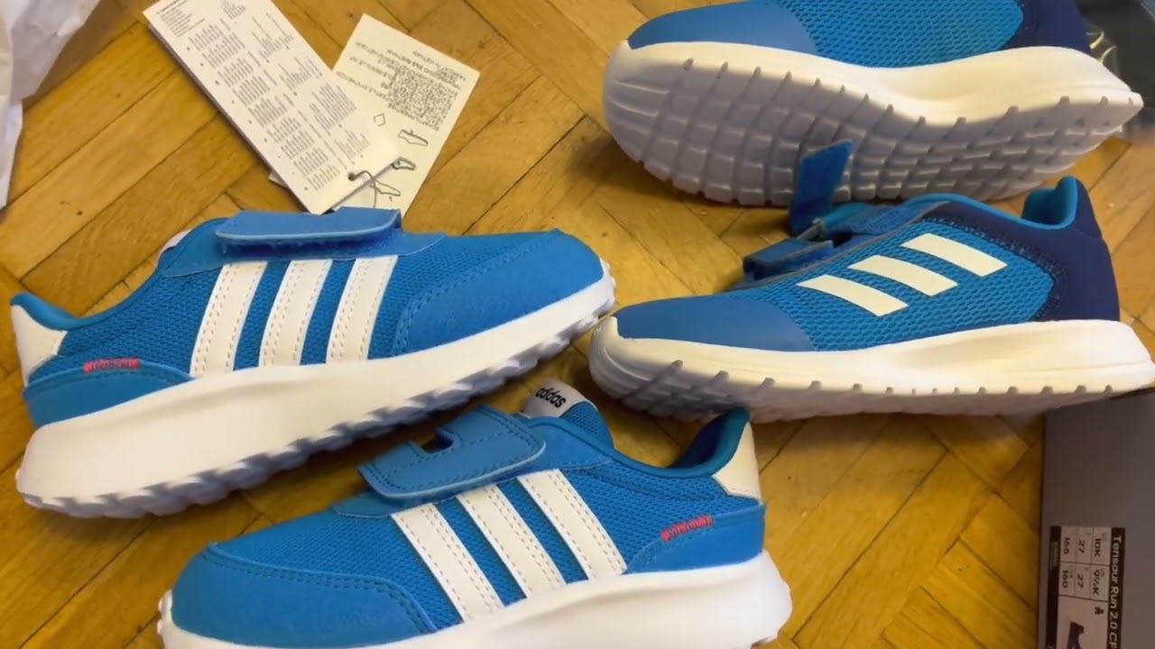 Распаковка детских кроссовок Adidas смотреть онлайн
