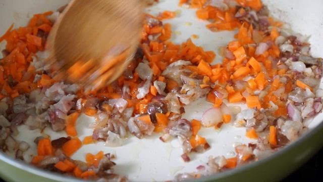 대패삼겹과 찐 굴이 만난 볶음밥 / Fried Rice With Oyster Sauce, Pork Belly - Korean Homecook Food