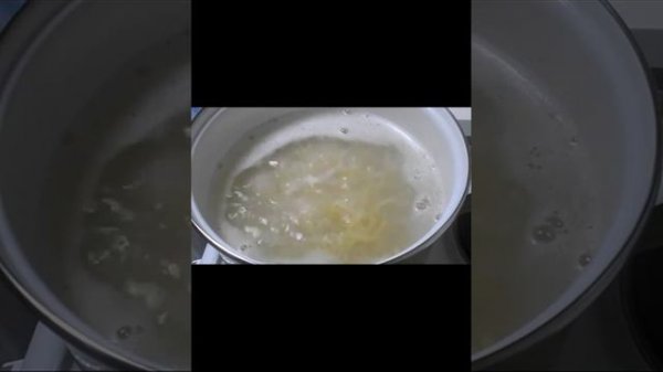 Спагетти с тушёнкой.