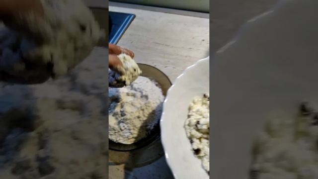 СЫРНИКИ смотреть онлайн