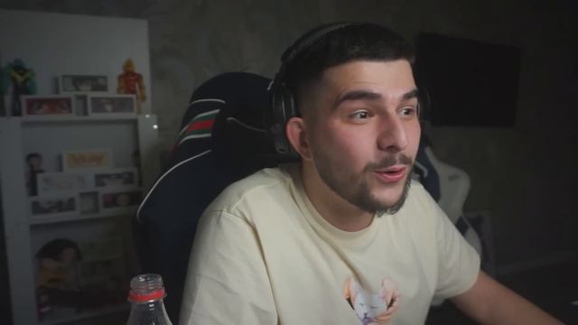 ВЗЛОМАЛ АЗАМА ПРЯМО НА СТРИМЕ в FREE FIRE