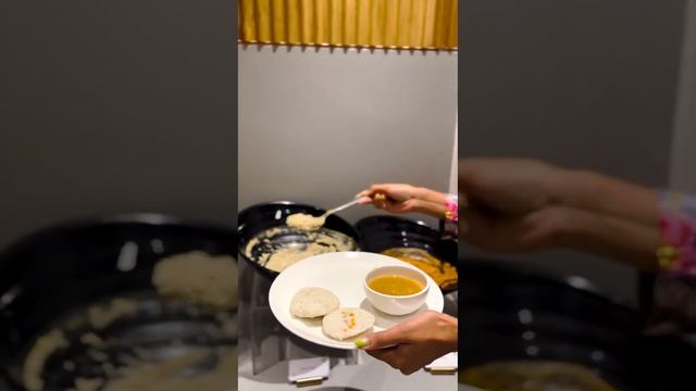 Start your day right with our complimentary breakfast spread. смотреть онлайн