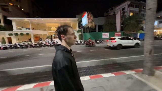 Обзор тайской кухни и все девушки здесь... | Паша Бумчик стрим твитч