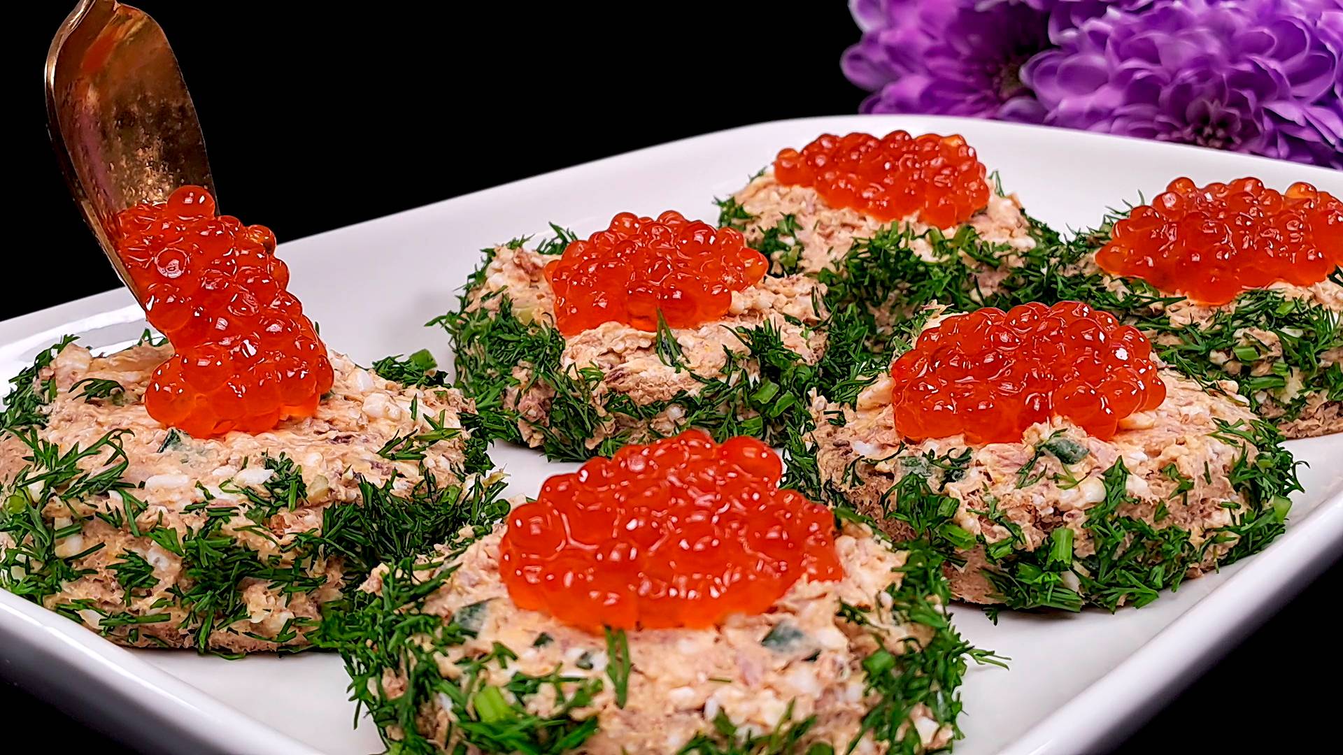 Канапе с икрой на праздничный стол. Понравится всем. смотреть онлайн