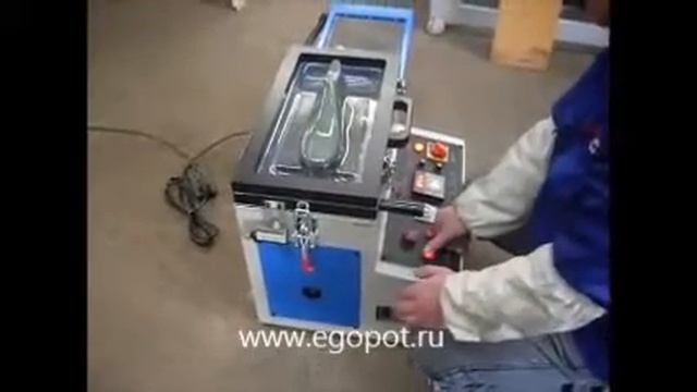 FX-401 Вакуум-формовочная машина смотреть онлайн