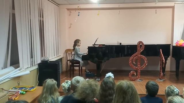 Первый концерт 11 декабря 2019 г. Композиция "Три синички" смотреть онлайн