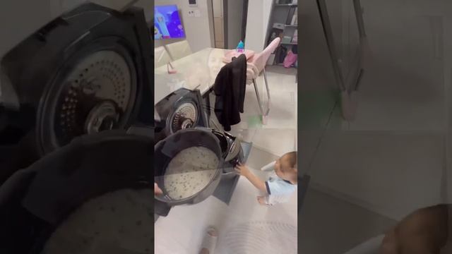 Как корейцы готовят рис?Почему он фиолетовый?😱Раскрываю секреты приготовления смотреть онлайн