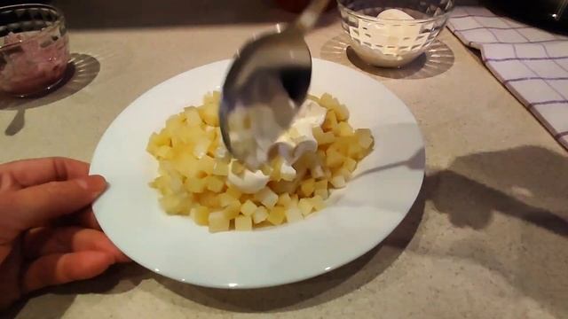 ШИКАРНАЯ ШУБА ДЛЯ СЕЛЁДКИ смотреть онлайн