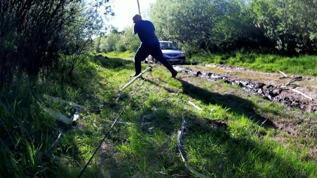 Простой способ вытащить машину из грязи даже если ты один смотреть онлайн