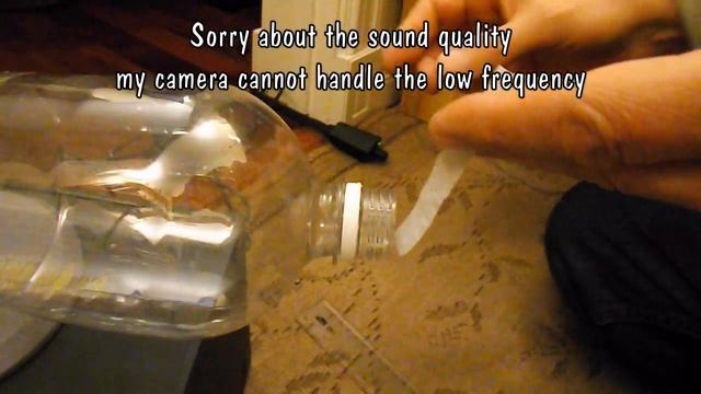 Helmholtz resonance demonstration - thanks to RimstarOrg смотреть онлайн