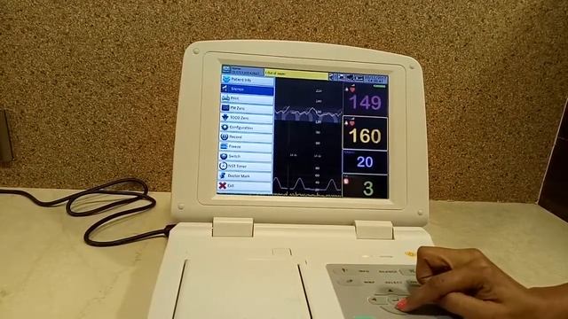 S.Cure Fetal Monitor (CTG Machine) - FM 301 смотреть онлайн
