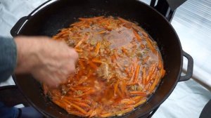 Плов в казане с бараниной и телятиной, очень вкусно.