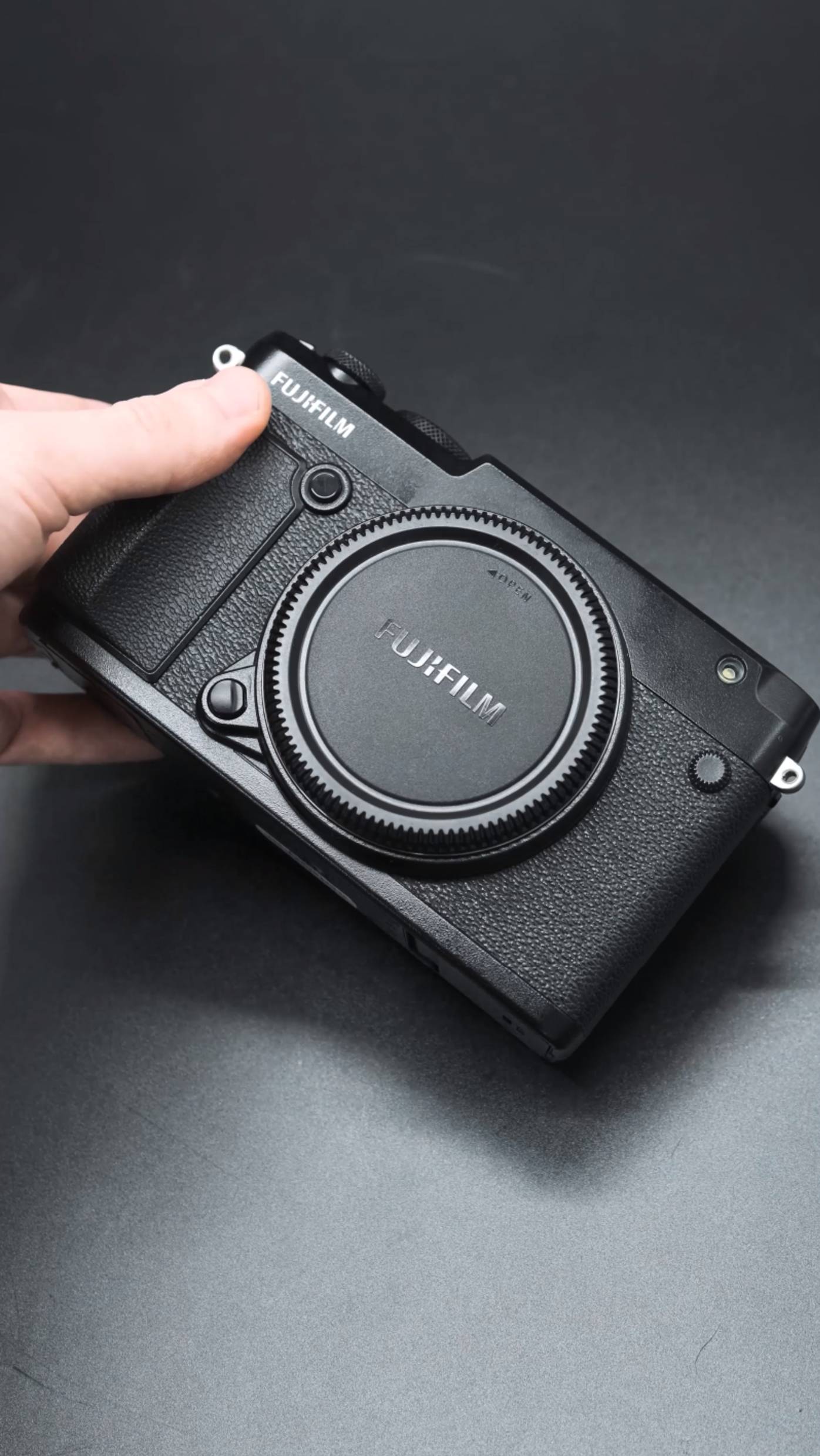 Fujifilm GFX 50R body в упаковке (пробег 19500 кадров)