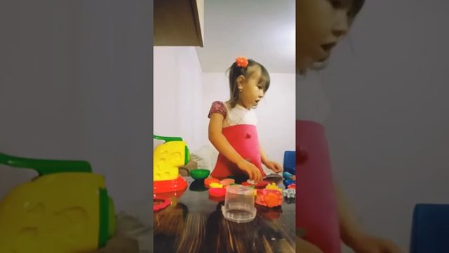 ИГРА ДЛЯ ДЕТЕЙ ,УЖИН ДЛЯ ПАПЫ 😄 смотреть онлайн