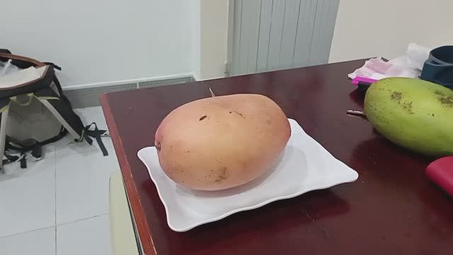 🥭 Розовый манго - какой на вкус, как его есть и сколько он реально стоит смотреть онлайн