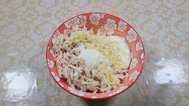 Didmə Salat / Toyuqdan Didmə Salatın Hazırlanması / Rafaello Salatı.