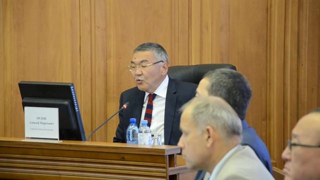 21-09-2017 А. Орлов принял участие в работе 30-й сессии Народного Хурала РК пятого созыва смотреть онлайн