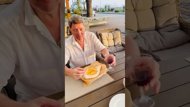 Хачапури лодочкой- это ПЕСНЯ!!! смотреть онлайн