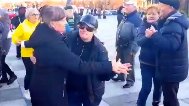 ПЕРЕВЕДИ СТРЕЛКИ ЧАСОВ НАЗАД #kharkiv #dance смотреть онлайн