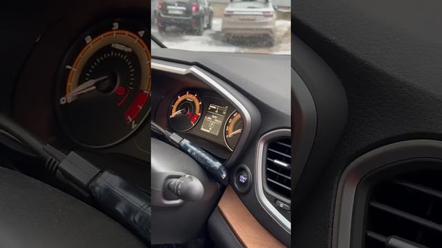 Новая Лада Веста после визита к дилеру осталась неисправна смотреть онлайн