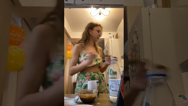Кекс в кружке (3 часть) смотреть онлайн
