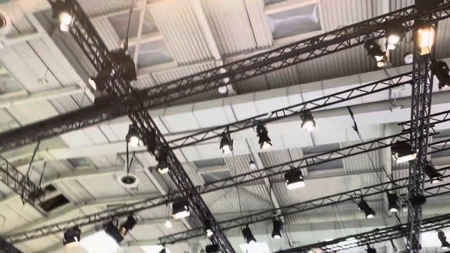Festo Bionic Bee showcase at Hannover Messe 2024 #HMI24 смотреть онлайн