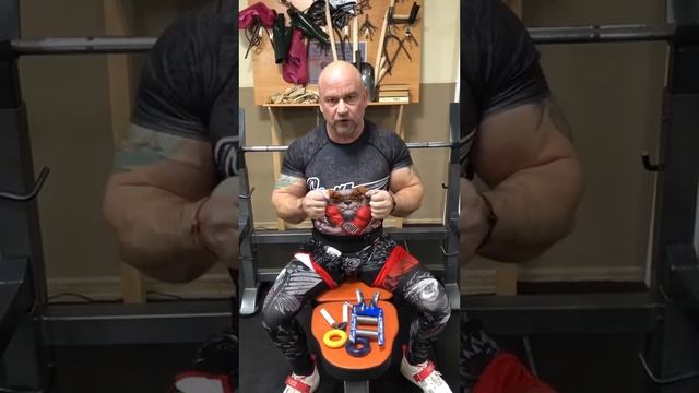Методика тренировки сдавливающей силы хвата от Рекордсмена Книги Рекордов России и Интеррекорд 💪 смотреть онлайн