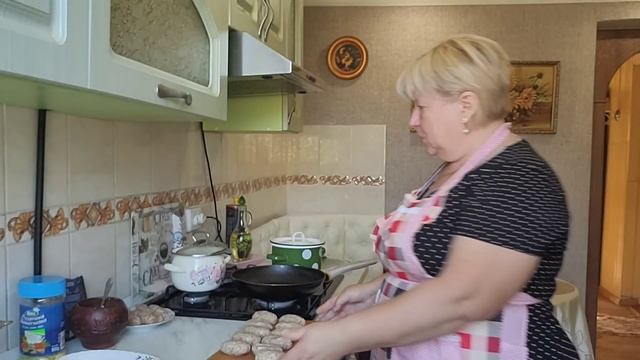 Скумбрия готова. Приготовила обед. смотреть онлайн