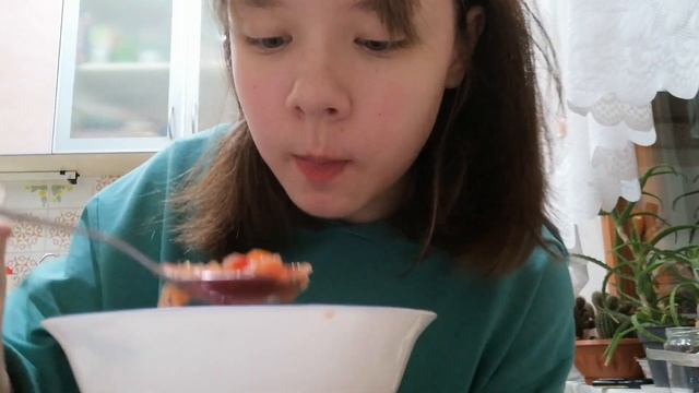 мама сделала смачнейший борщ смотреть онлайн