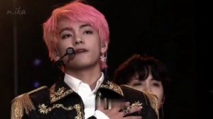 реально король сцены Тэхен, какое исполнение до мурашек.#bts #taehyung_doily