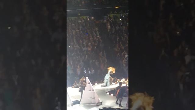 Selena 1 same old love смотреть онлайн