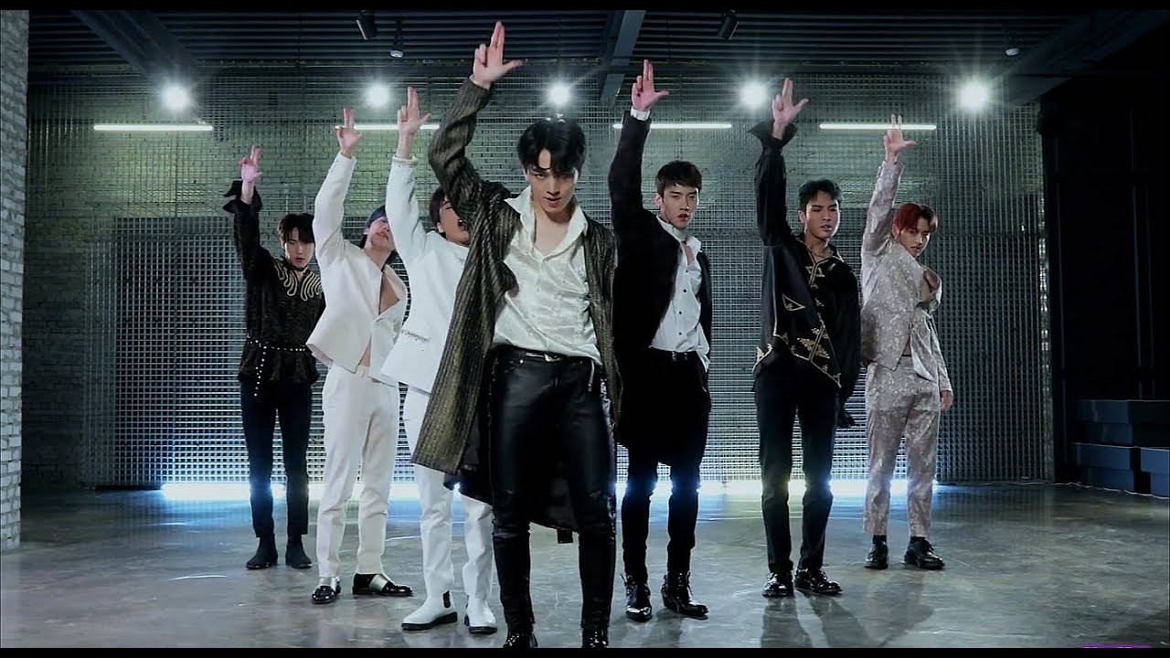PENTAGON (펜타곤) Dr. BeBe Dance Practice смотреть онлайн