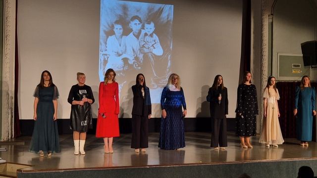 "Помолимся за родителей" - Мария Вербина и Ирина Смык. смотреть онлайн