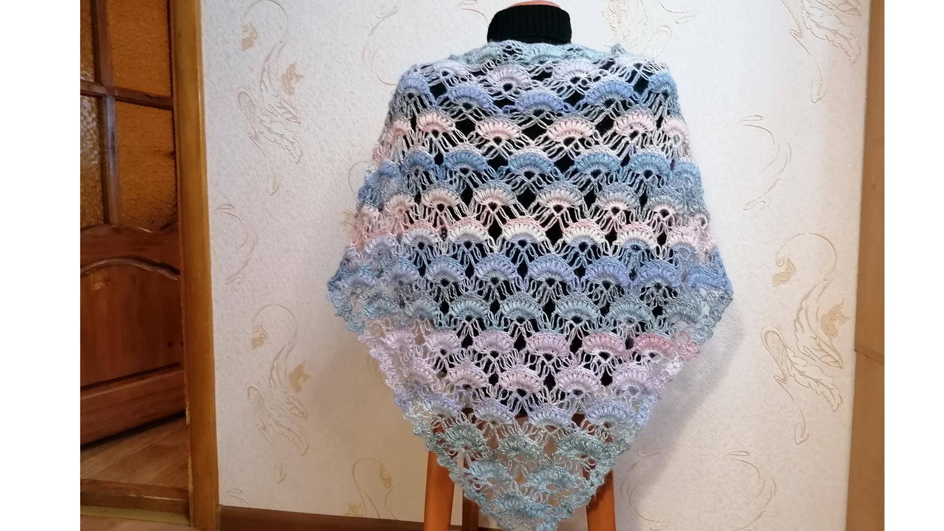 Шикарная шаль или бактус крючком.Подробный мастер класс. смотреть онлайн