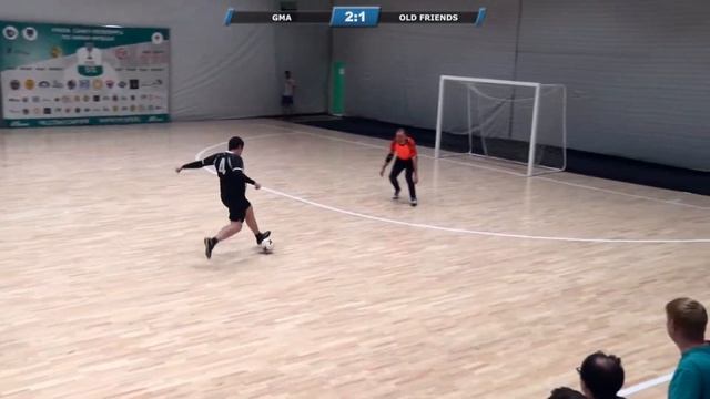 Чемпионат. Дивизион "Кировский". Old Friends - Green Marine Agency 2:5 (видеообзор) смотреть онлайн
