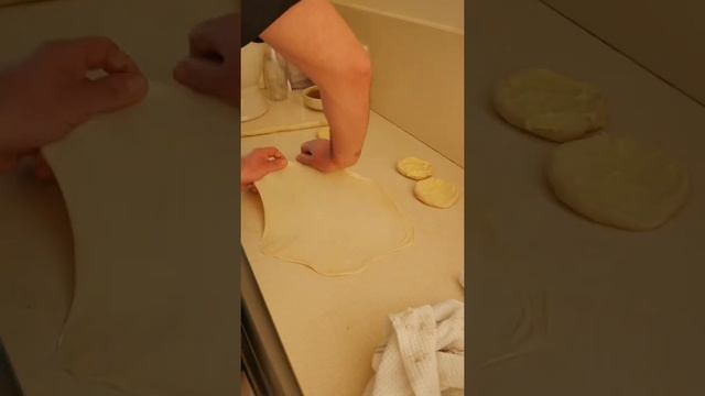 Za’atar twisted Turkish bread смотреть онлайн