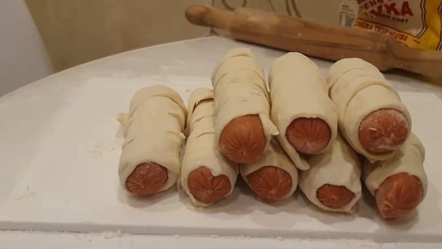 Поросёнок в одеяле (Сосиска в тесте). смотреть онлайн