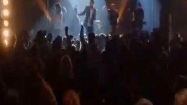 New Classic (Featuring Drew Seeley & Selena Gomez) - Another Cinderella Story смотреть онлайн