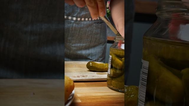 Рибне Олів’є зі скумбрією ТМ "Екватор" смотреть онлайн