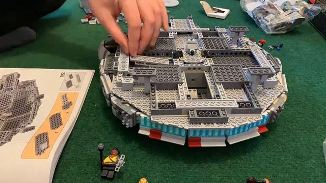 Lego Star Wars Millennium Falcon (75257) - Time Lapse смотреть онлайн