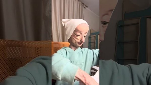 ДОББИ ПРОБУЕТ ДУБАЙСКИЙ ШОКОЛАД🍫 | DOBBY TASTES DUBAI CHOCOLATE🍫 |