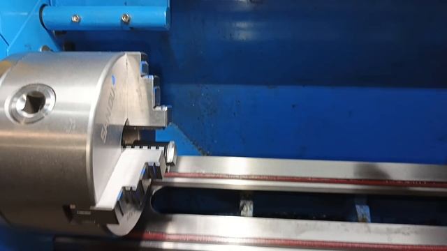 Шлифовка кулачков токарного патрона на станке WEISAN WM210 смотреть онлайн