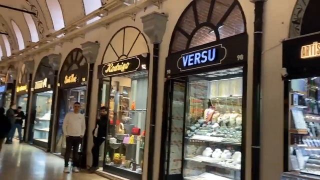 Стамбул Часть 4. Галатский мост, Галатская башня, Гранд-Базар, улица Истикляль, Дворец Долмабахче смотреть онлайн
