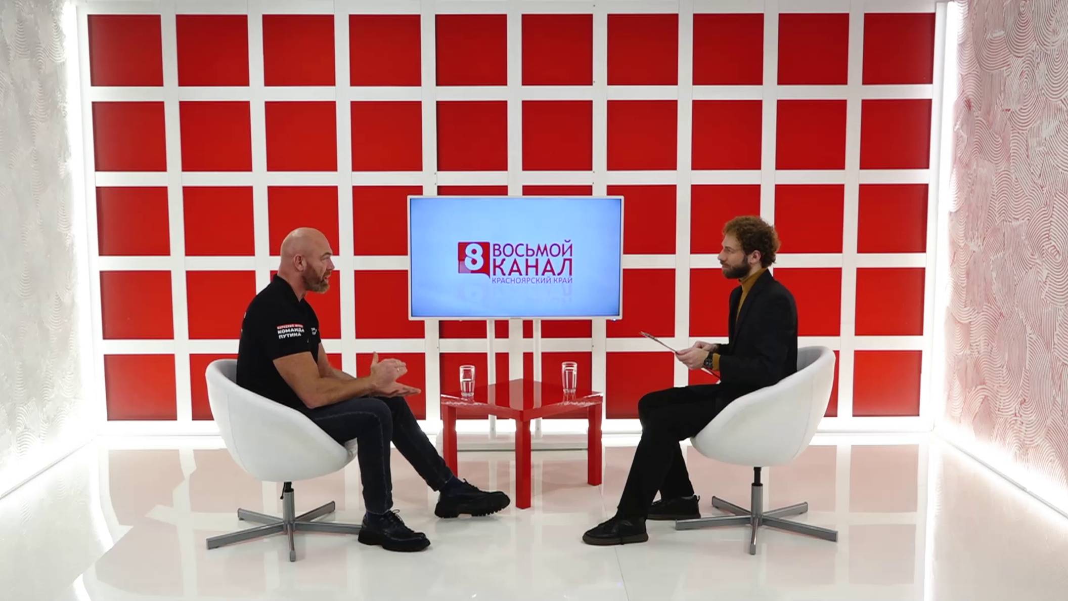 Интервью на 8 канале. Артур Лукава, Владислав Дёмин. смотреть онлайн